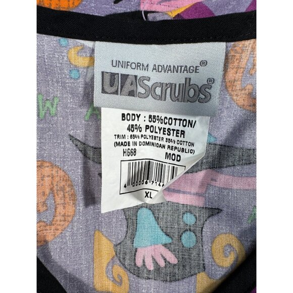 Assorted Halloween-Themed Scrub Tops Bundle XL Dickies UA Scrubs Disney 1-Pants - Picture 15 of 16